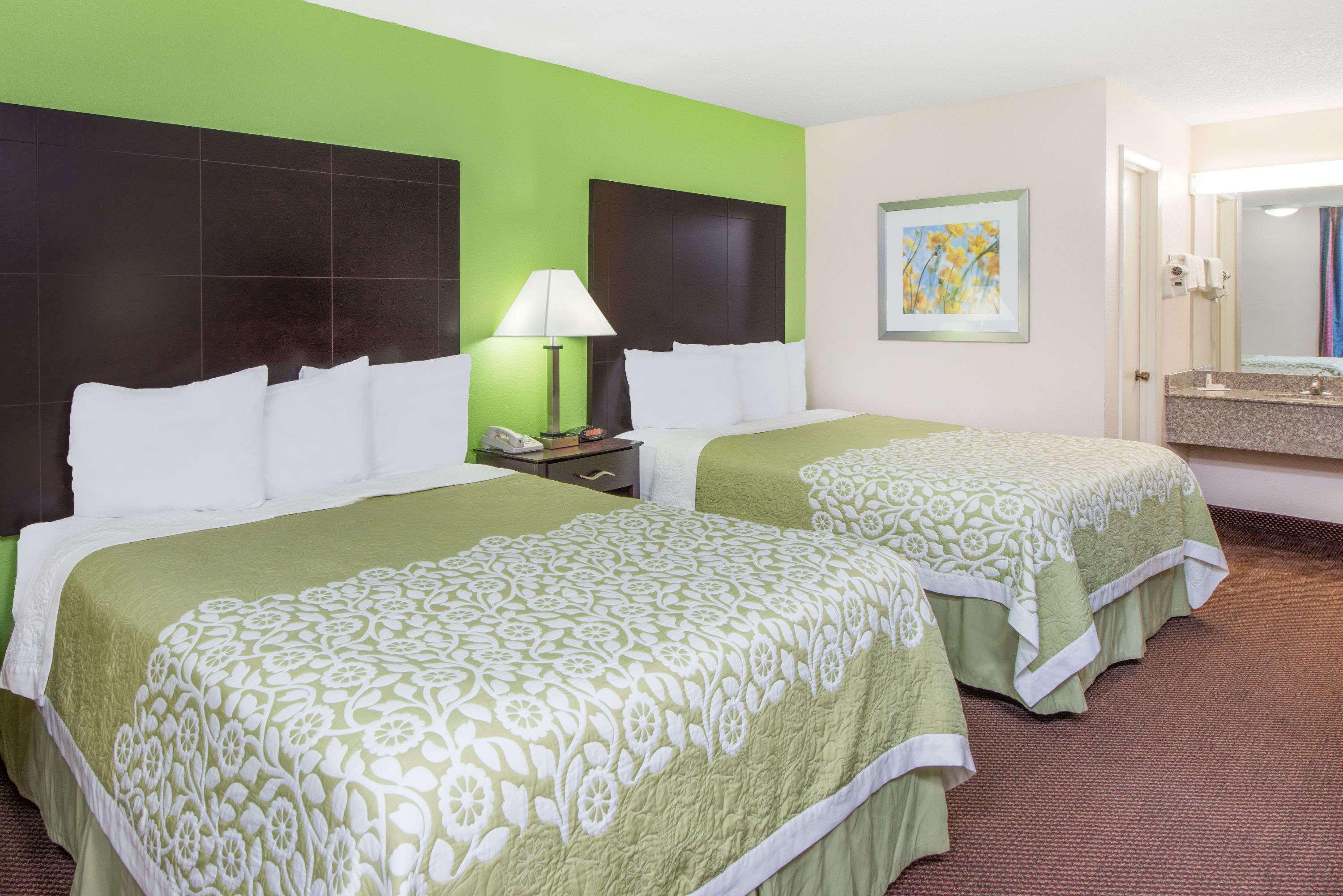 Days Inn By Wyndham Calvert City - Paducah East Exterior foto